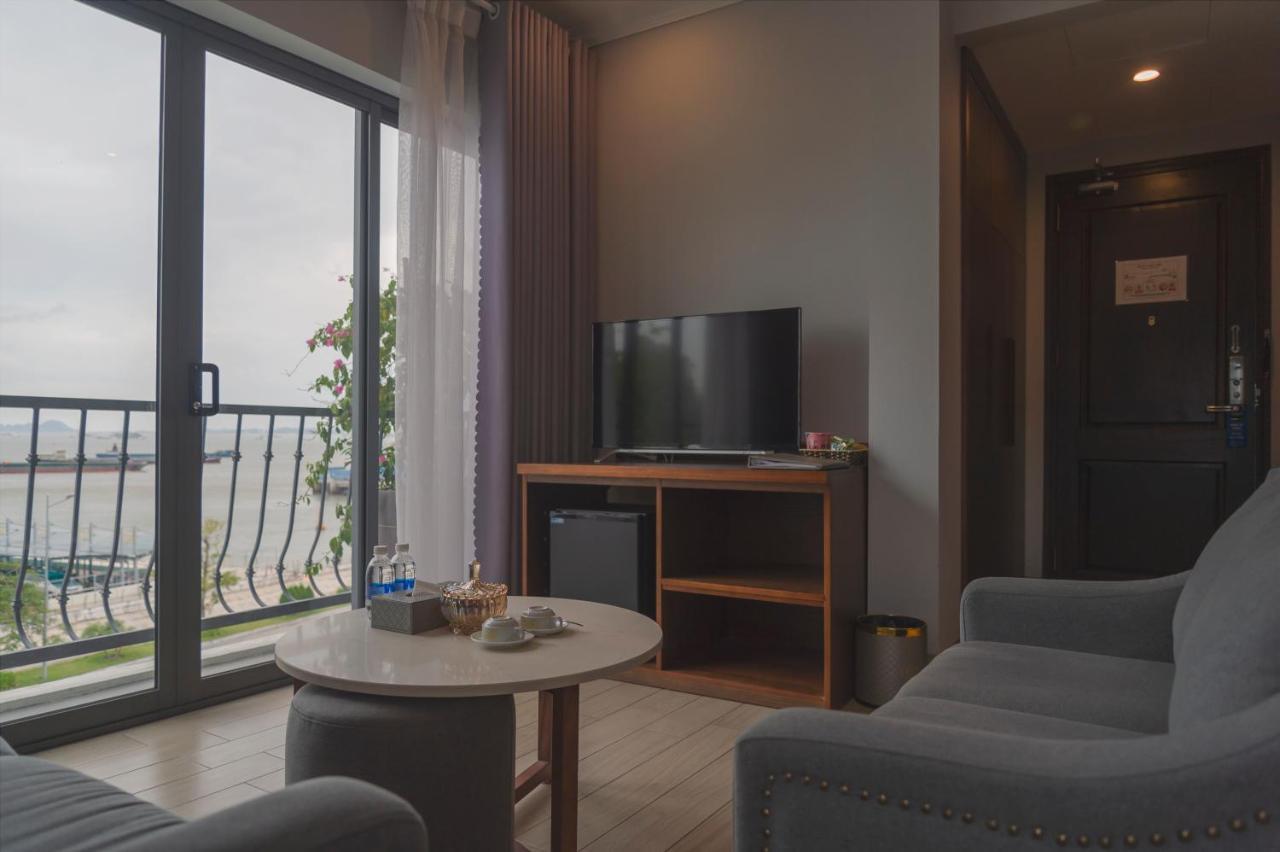 The Confetti Hotel Ha Long Zewnętrze zdjęcie